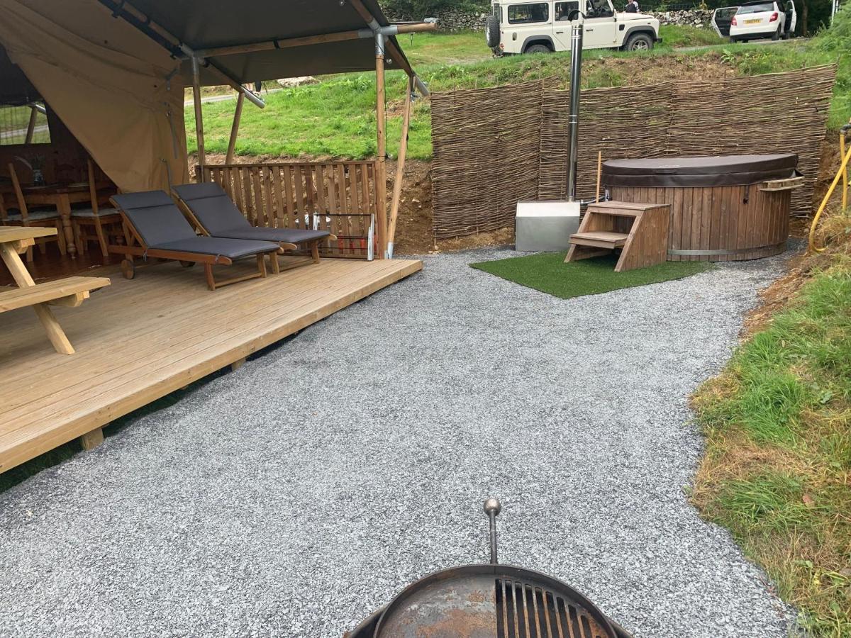 Mountain View Safari Tent With Hot Tub In The Heart Of Snowdonia Dolgellau Esterno foto