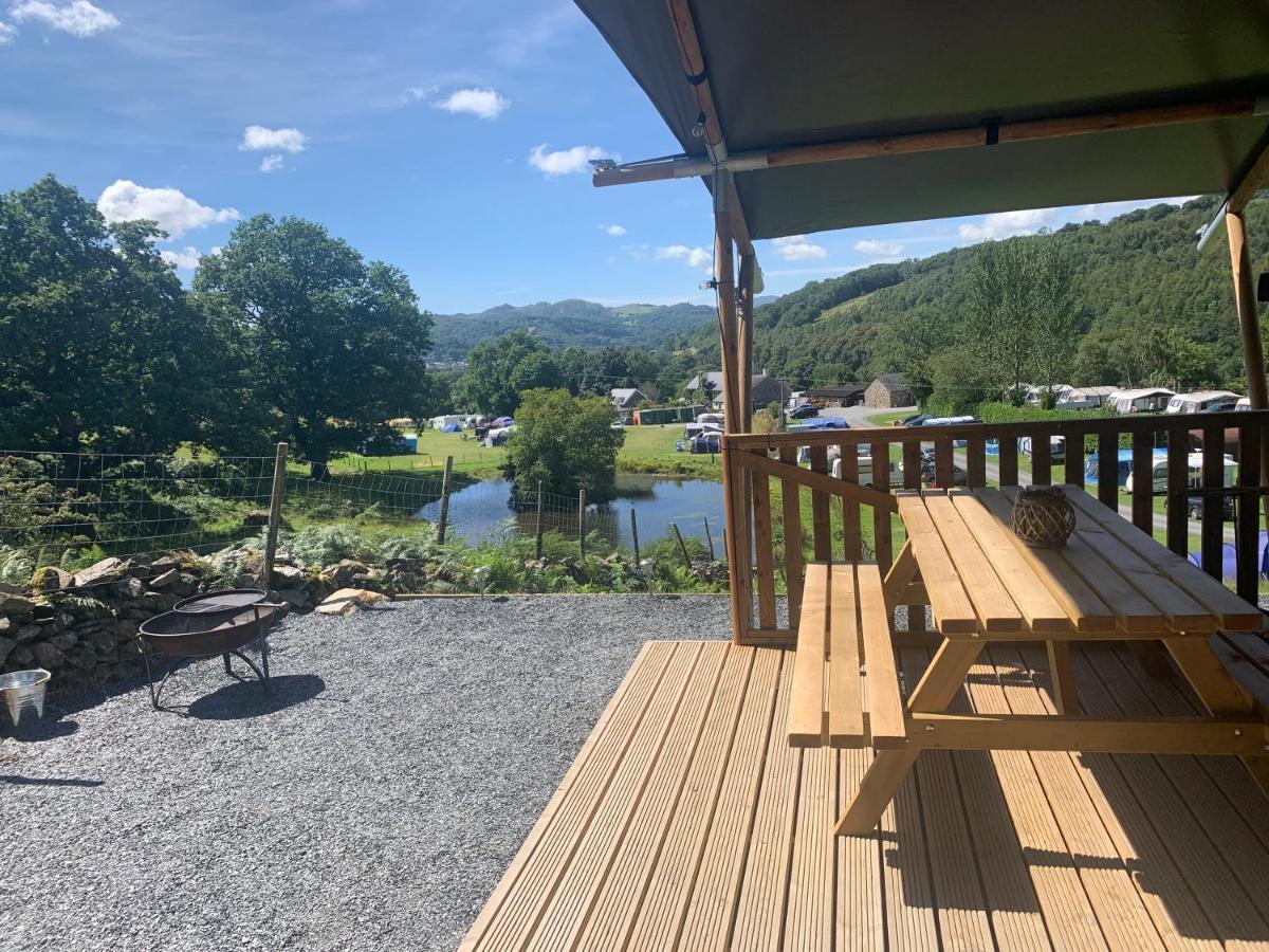 Mountain View Safari Tent With Hot Tub In The Heart Of Snowdonia Dolgellau Esterno foto