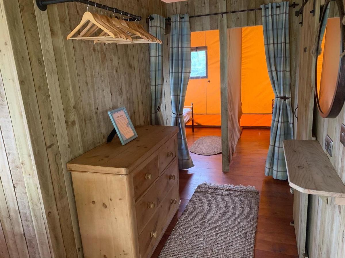 Mountain View Safari Tent With Hot Tub In The Heart Of Snowdonia Dolgellau Esterno foto