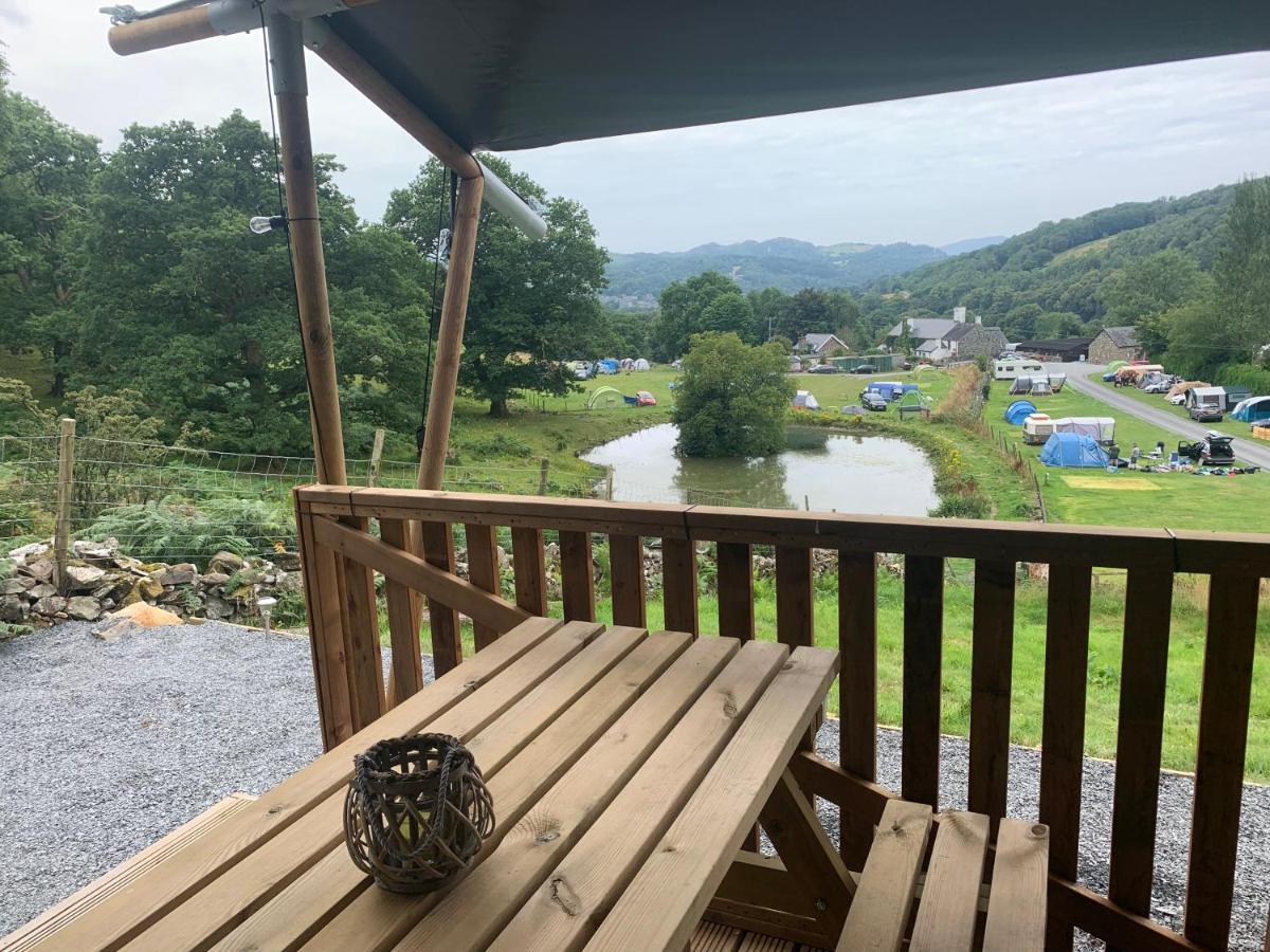Mountain View Safari Tent With Hot Tub In The Heart Of Snowdonia Dolgellau Esterno foto