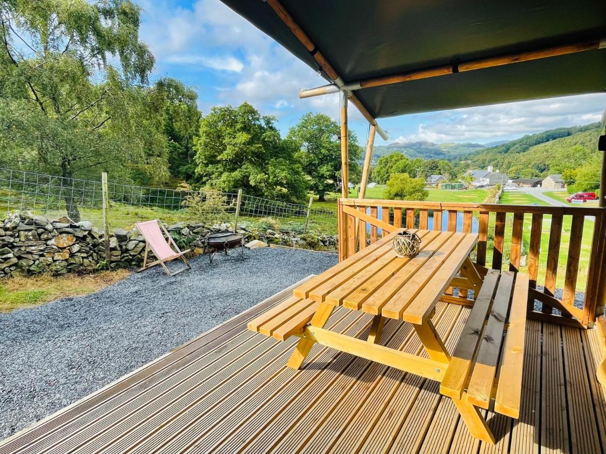 Mountain View Safari Tent With Hot Tub In The Heart Of Snowdonia Dolgellau Esterno foto